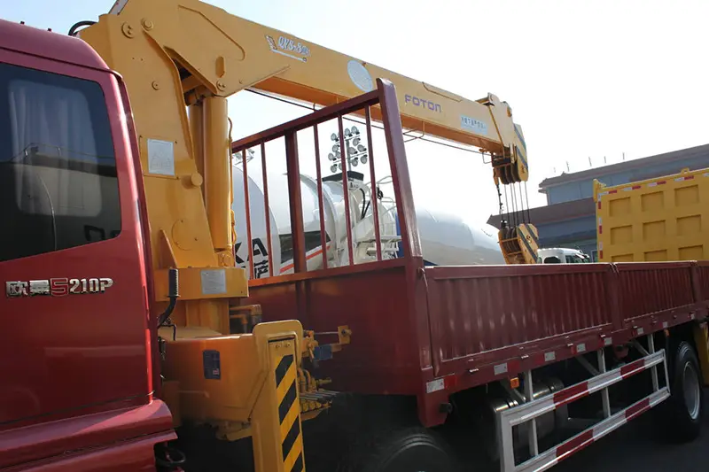 Truck with Crane
