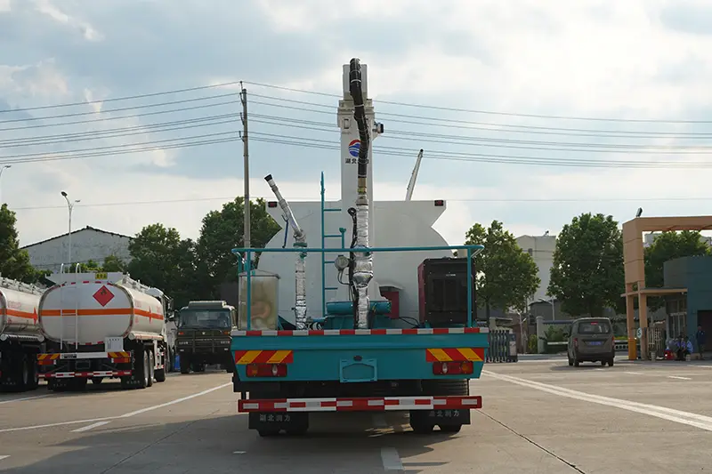 Railway Dust Suppression Truck